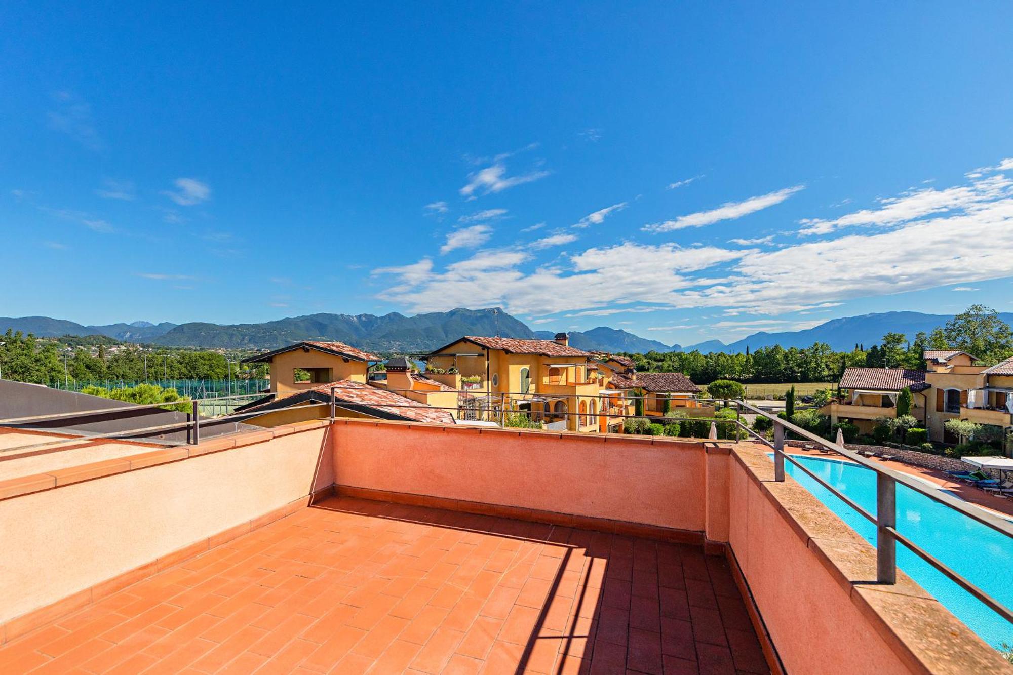 Borgo Del Torchio Apartments By Wonderful Italy Манерба-дель-Гарда Екстер'єр фото