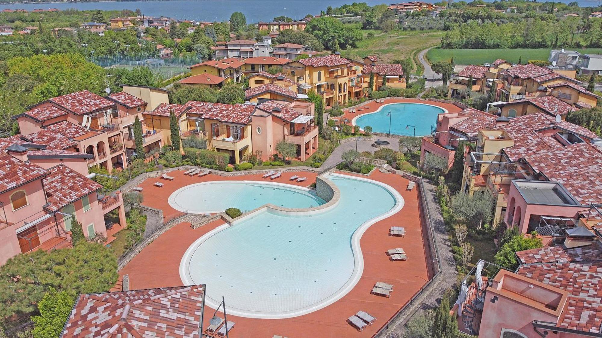 Borgo Del Torchio Apartments By Wonderful Italy Манерба-дель-Гарда Екстер'єр фото
